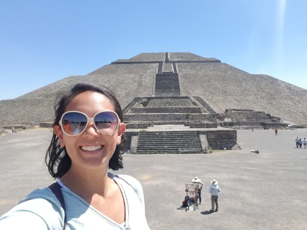 Traveling Mexico and seeing pyramids near Mexico City